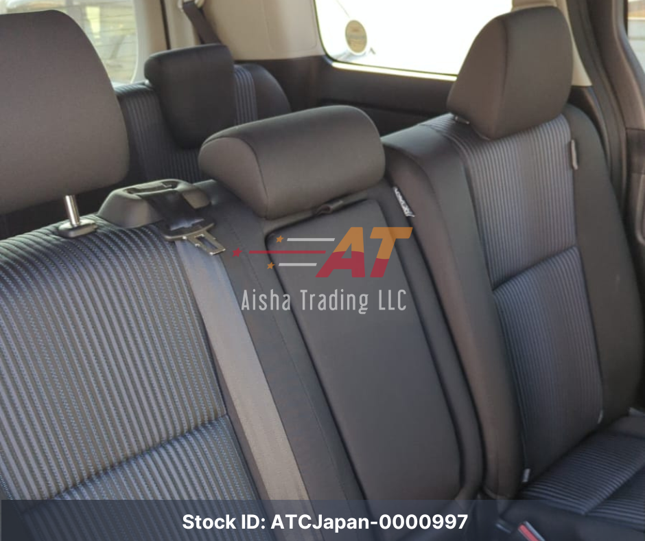 2015 Toyota Noah SI